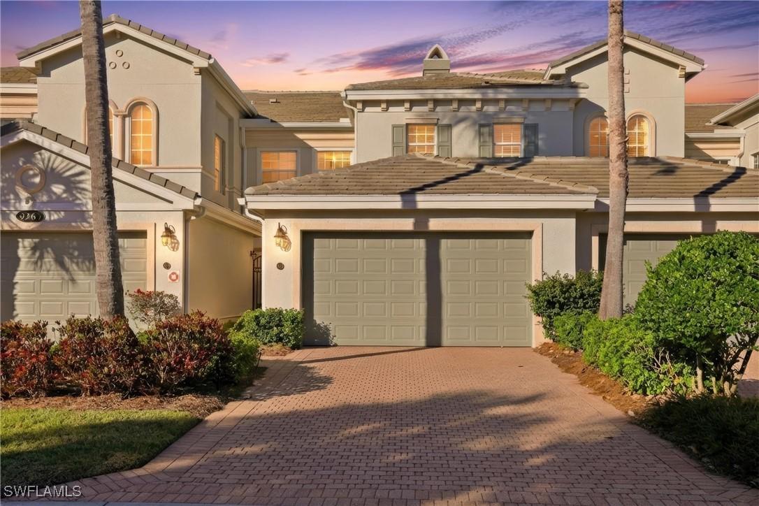 9263 Museo Cir. #202, Naples, FL 34114