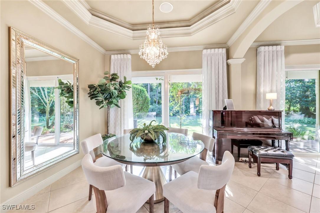 4000 Stonesthrow Ct., Naples, FL 34109