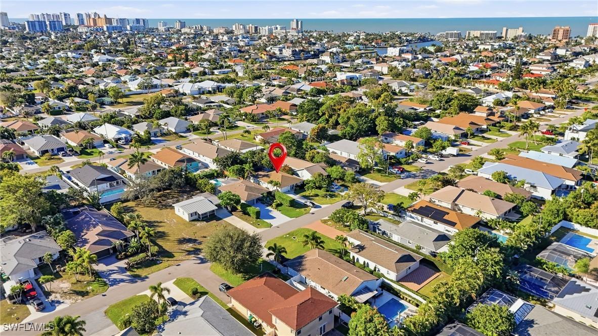 560 109th Ave., Naples, FL 34108