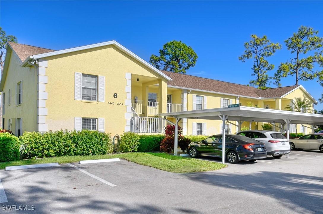 2642 Kings Lake Blvd. #102, Naples, FL 34112