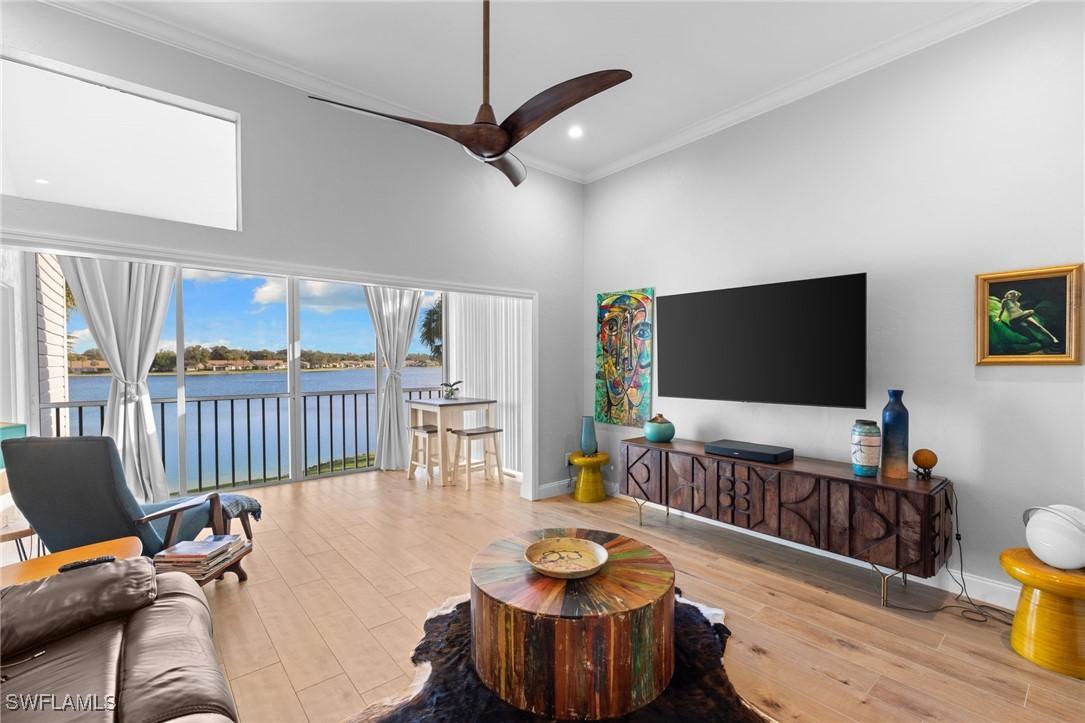 2571 Citrus Lake Dr. #201B, Naples, FL 34109