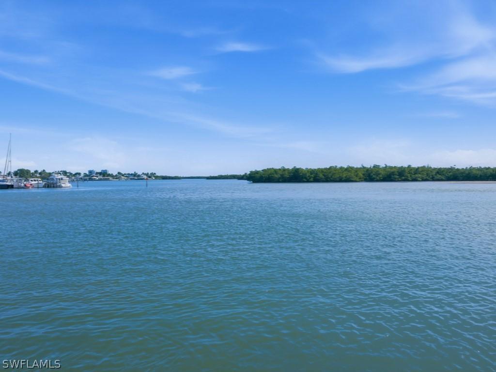 141 Pago Pago Dr., Naples, FL 34113