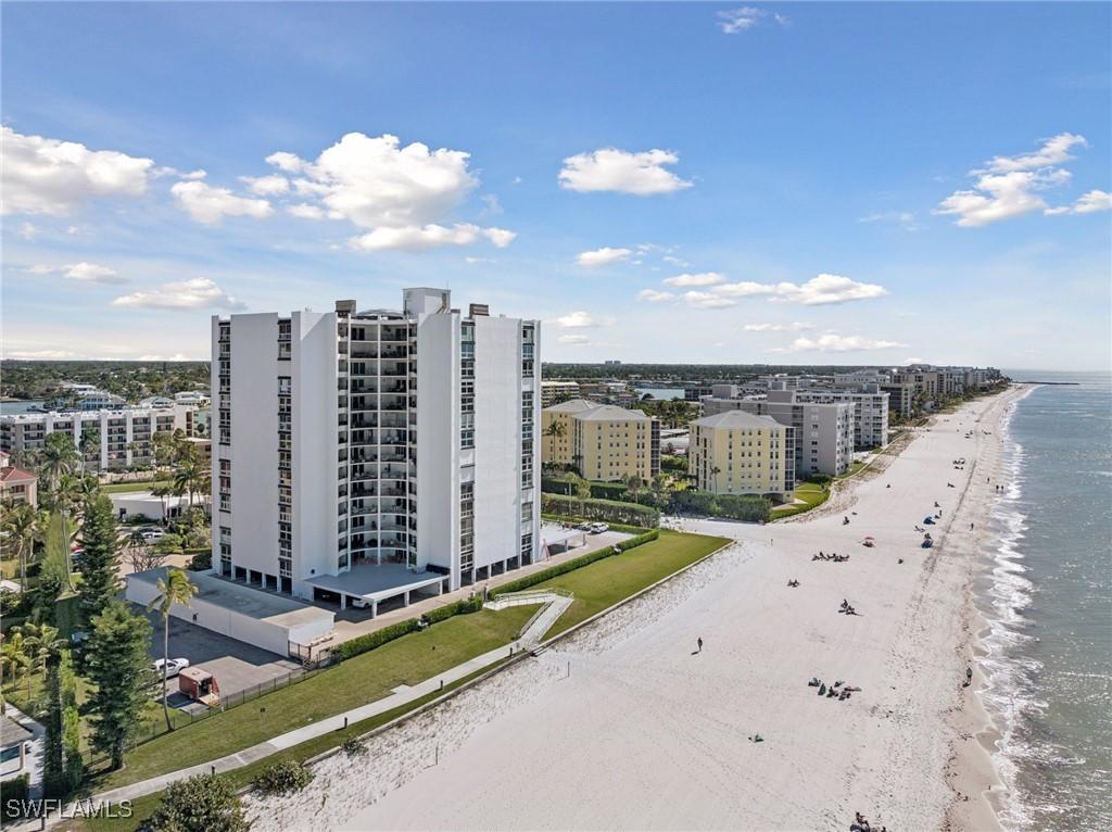 3951 Gulf Shore Blvd. #505, Naples, FL 34103