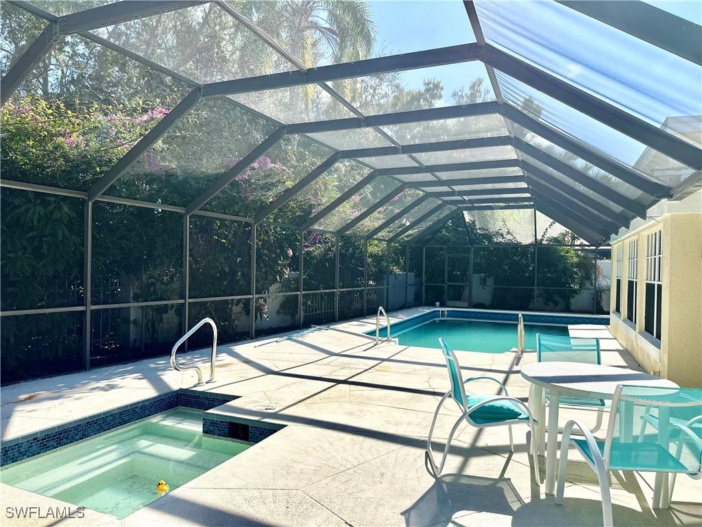 7010 Rue De Marquis #2, Naples, FL 34108