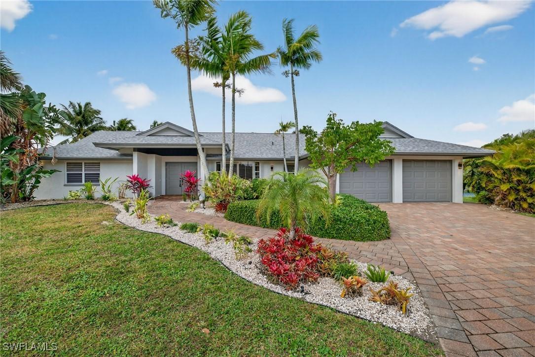 2341 Mayfield Ct. #8, Naples, FL 34105