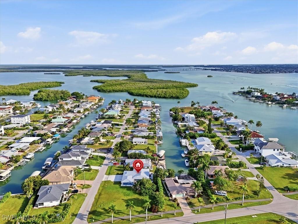 108 San Salvador St., Naples, FL 34113