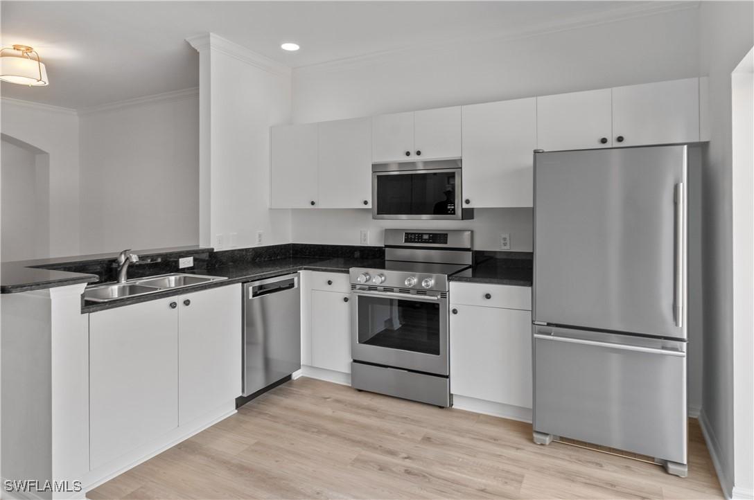 3281 Lindsey Ln. #55, Naples, FL 34109