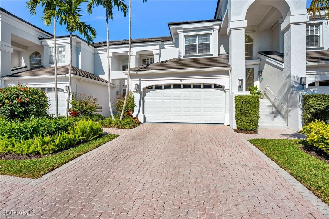 1717 Gulfstar Dr. #202, Naples, FL 34112