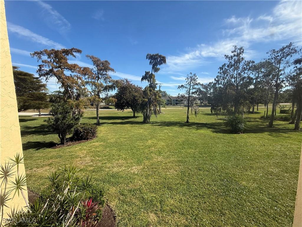 1084 Forest Lakes Dr. #7205, Naples, FL 34105