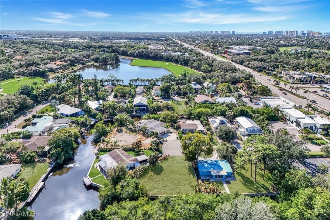 59 River Ct., Naples, FL 34110