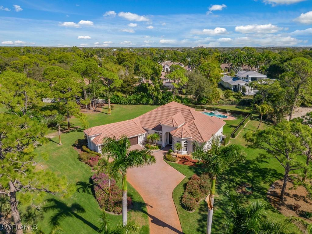 506 Ridge Dr., Naples, FL 34108