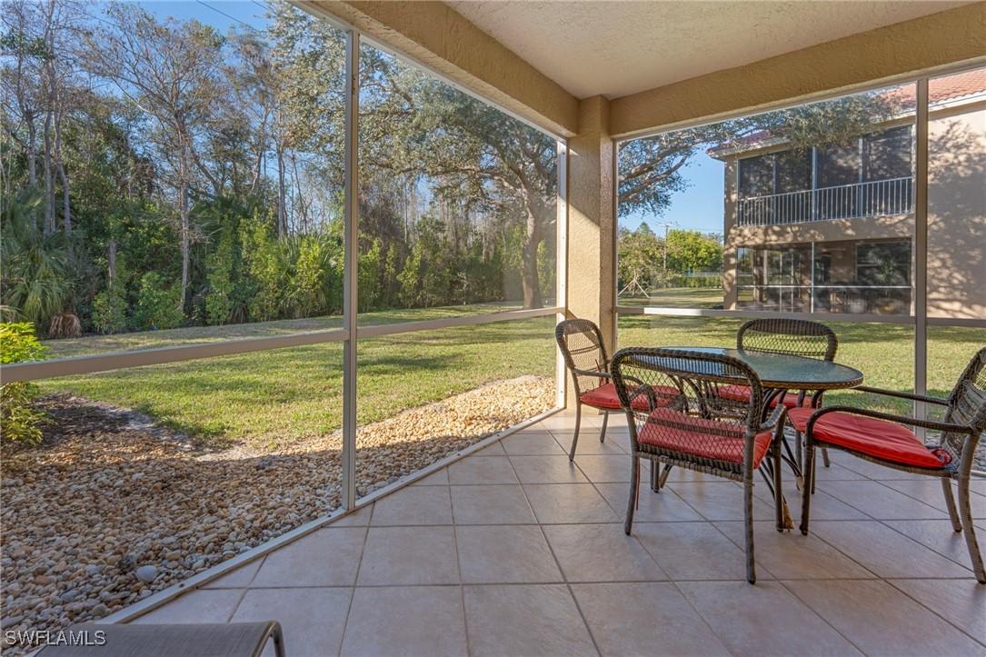 6765 Huntington Lakes Cir. #102, Naples, FL 34119