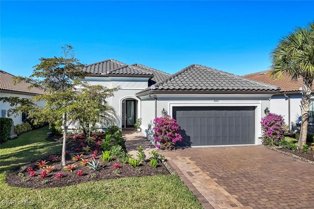 8262 Promoso Ct., Naples, FL 34114