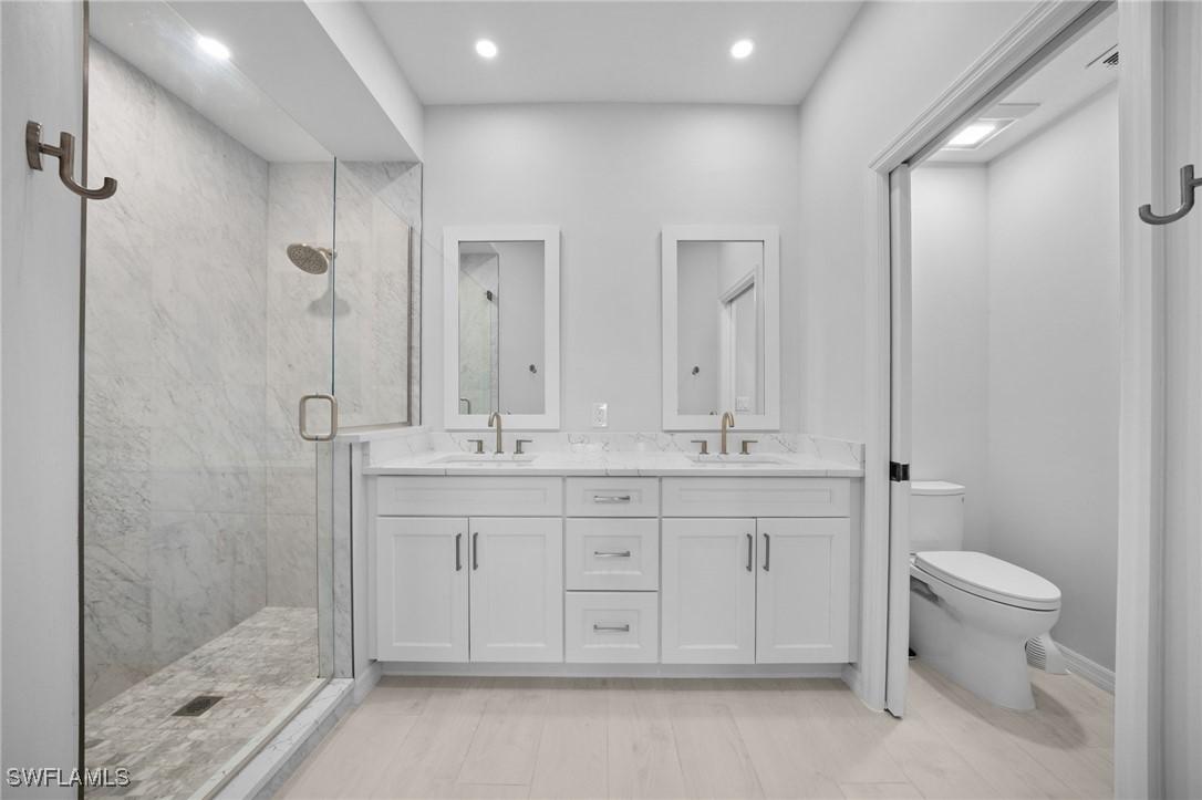 2265 Harmony Ln. #202, Naples, FL 34109