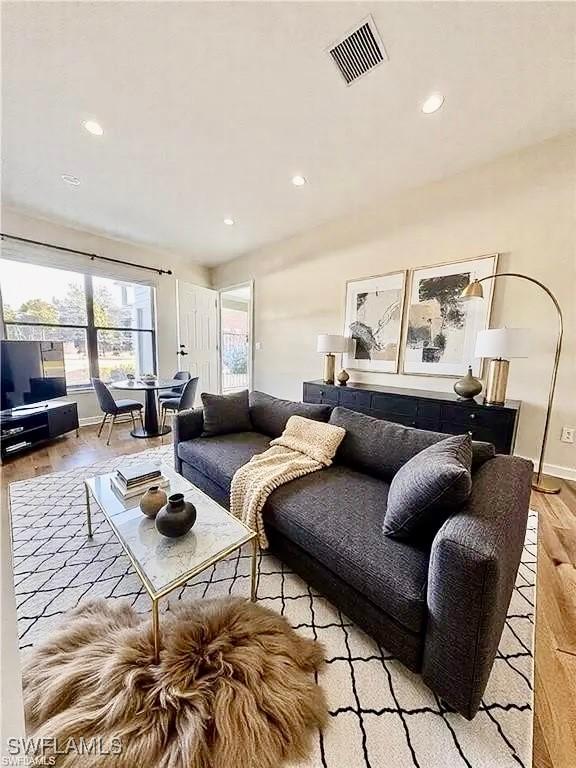 267 Quail Forest Blvd. #209, Naples, FL 34105