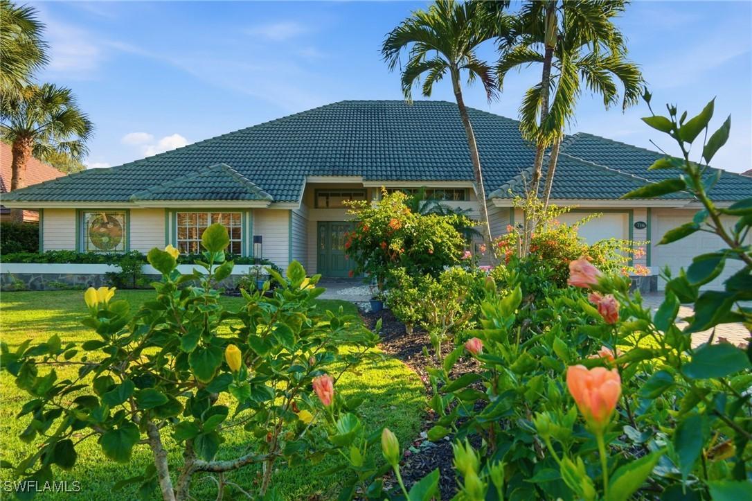 716 Pitch Apple Ln., Naples, FL 34108