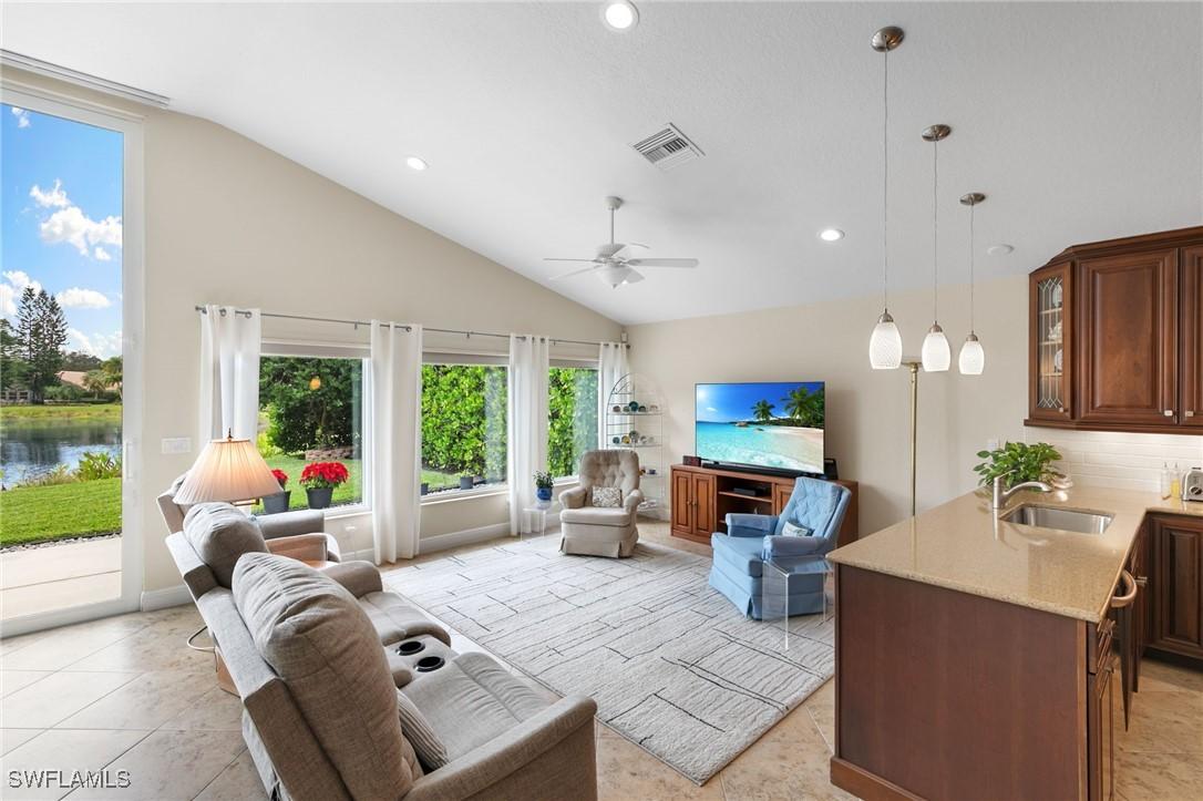 6737 Autumn Woods Blvd., Naples, FL 34109