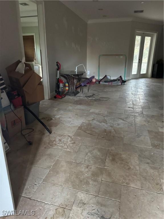 2410 4th Ave., Naples, FL 34120