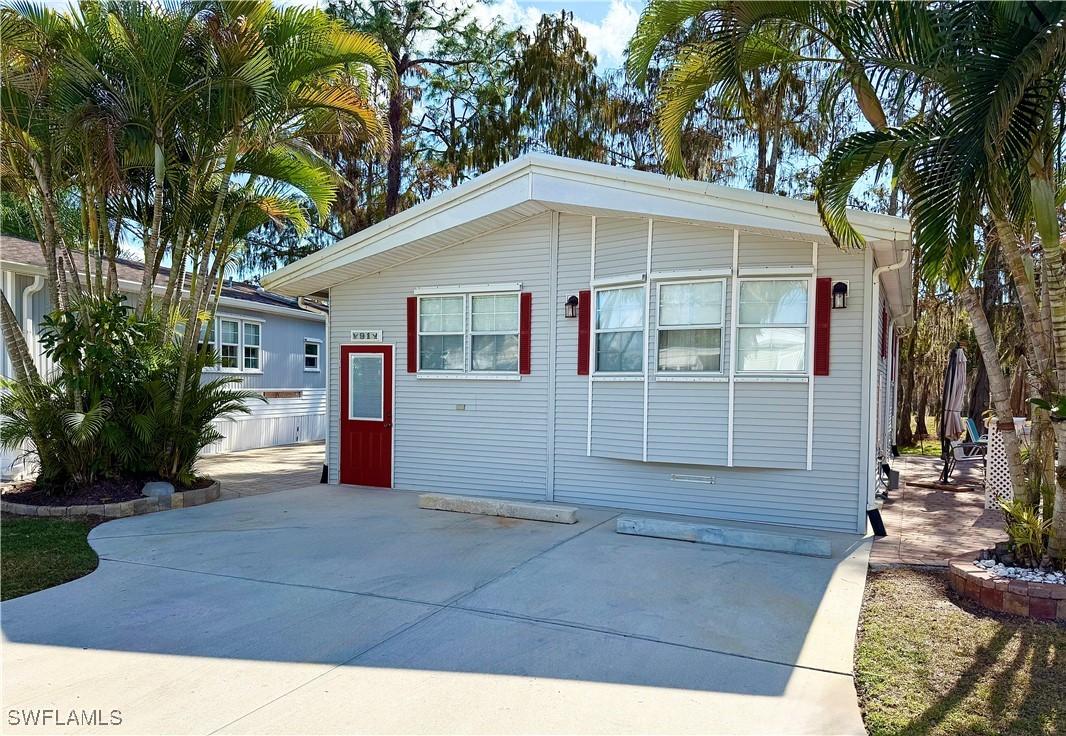 91 Vanda Sanctuary, Naples, FL 34114