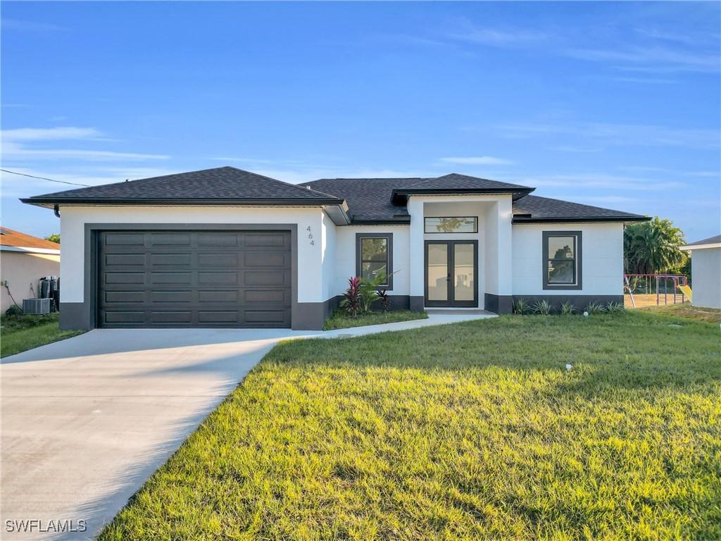 464 Redwing St., Lehigh Acres, FL 33974