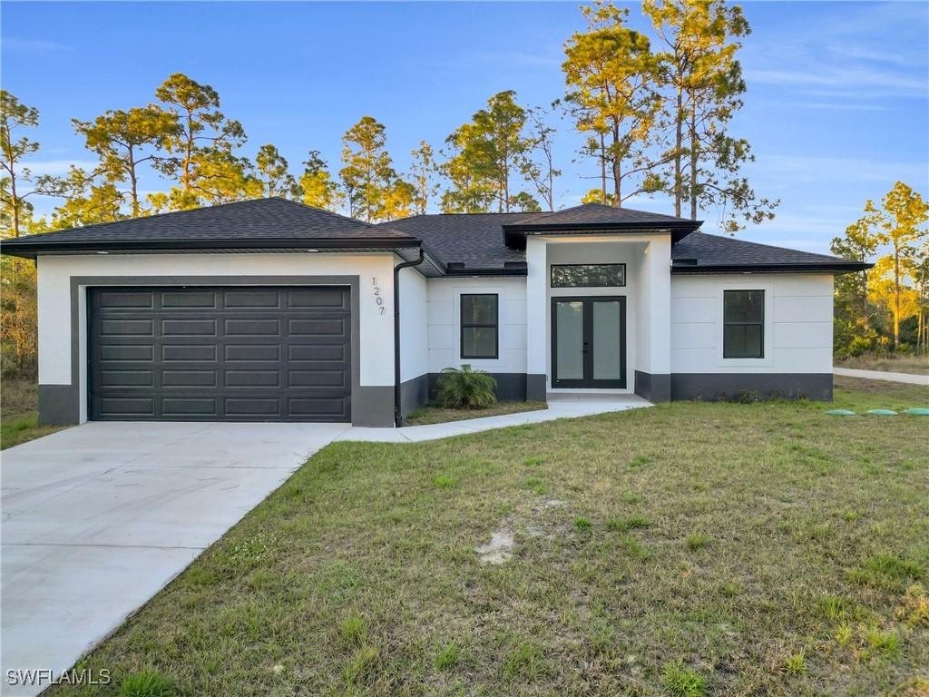 1207 E 15th St., Lehigh Acres, FL 33972