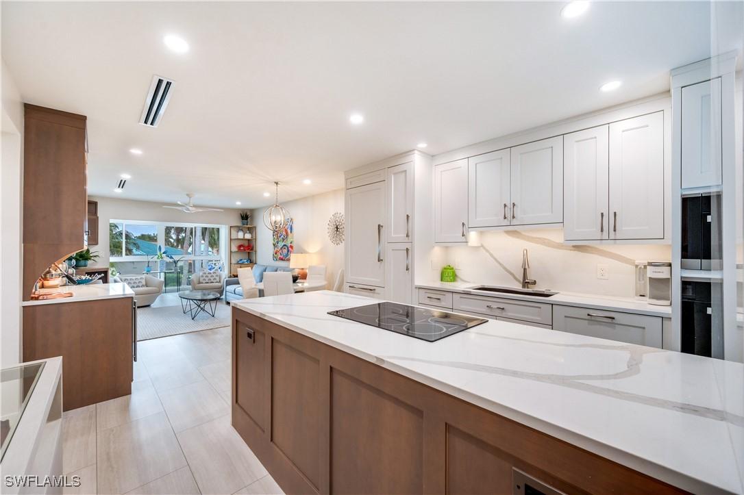 1021 3rd St. #310, Naples, FL 34102