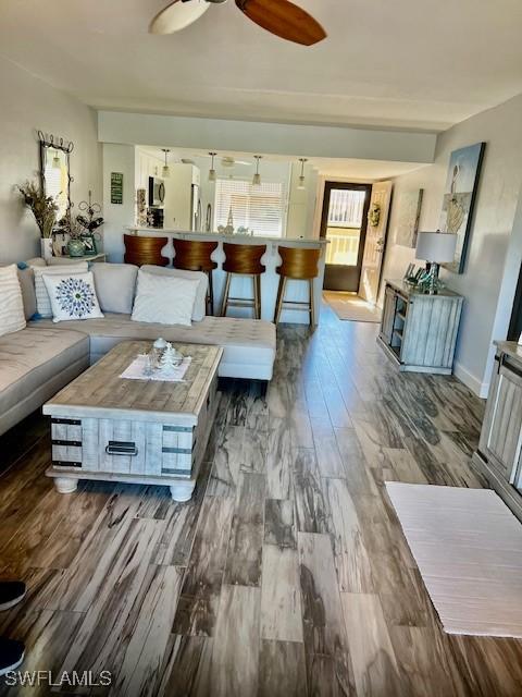 1075 Foxfire Ln. #203, Naples, FL 34104