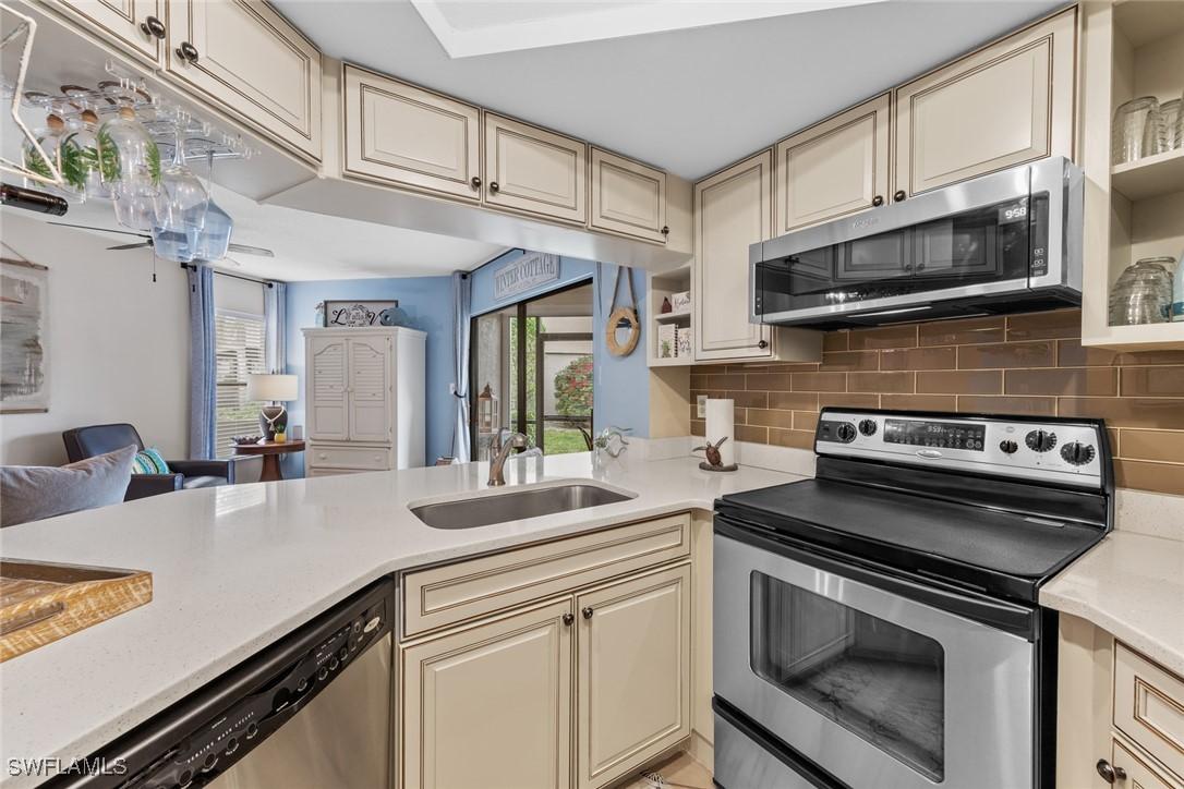 9623 Eaton Gardens Ln. #105, Fort Myers, FL 33919