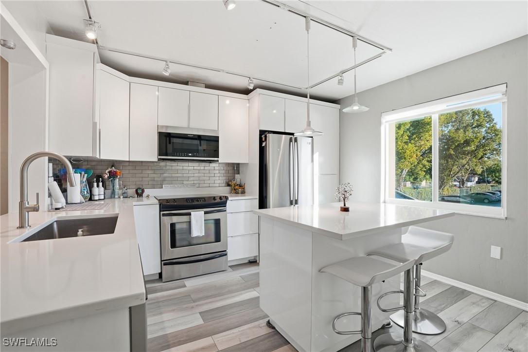 2828 Jackson St. #H6, Fort Myers, FL 33901