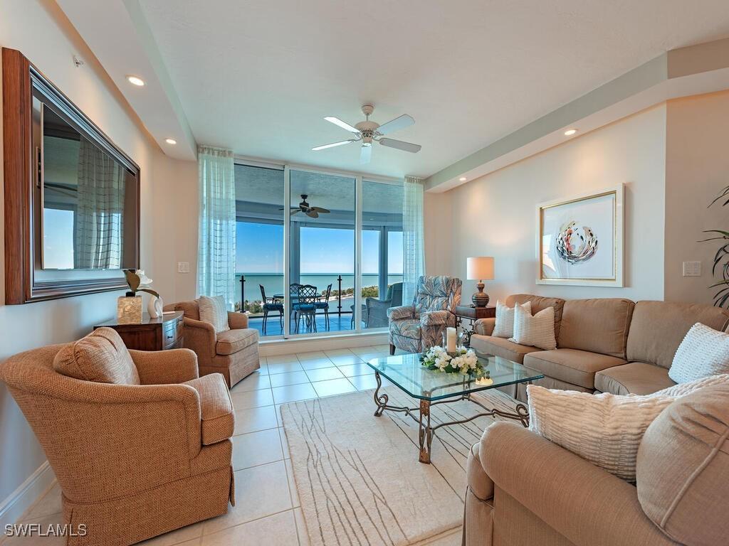 60 Seagate Dr. #1205, Naples, FL 34103