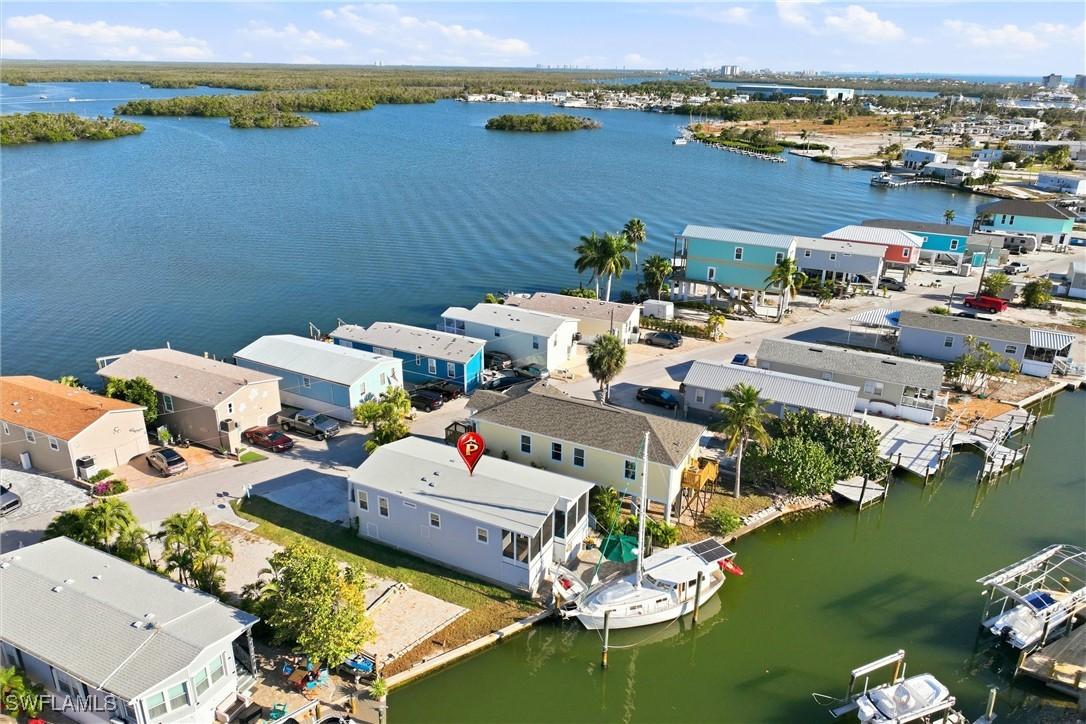 35 Emily Ln., Fort Myers Beach, FL 33931