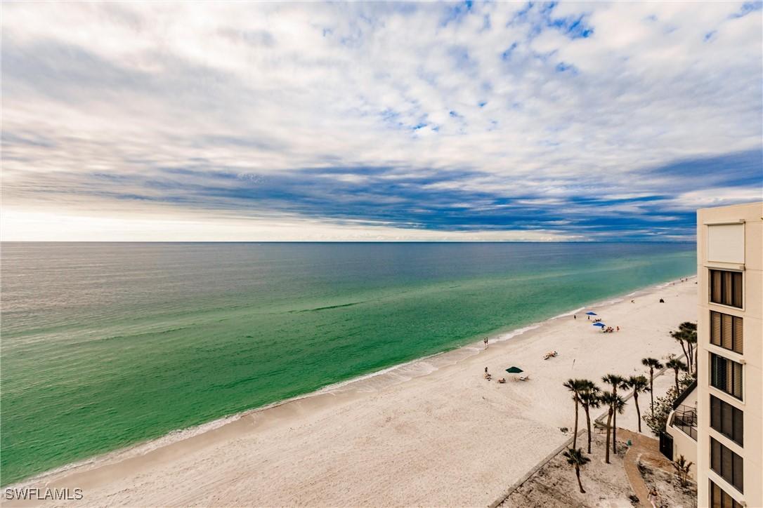 3115 Gulf Shore Blvd. #806S, Naples, FL 34103