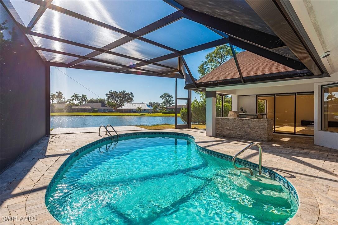 2330 Queens Way, Naples, FL 34112