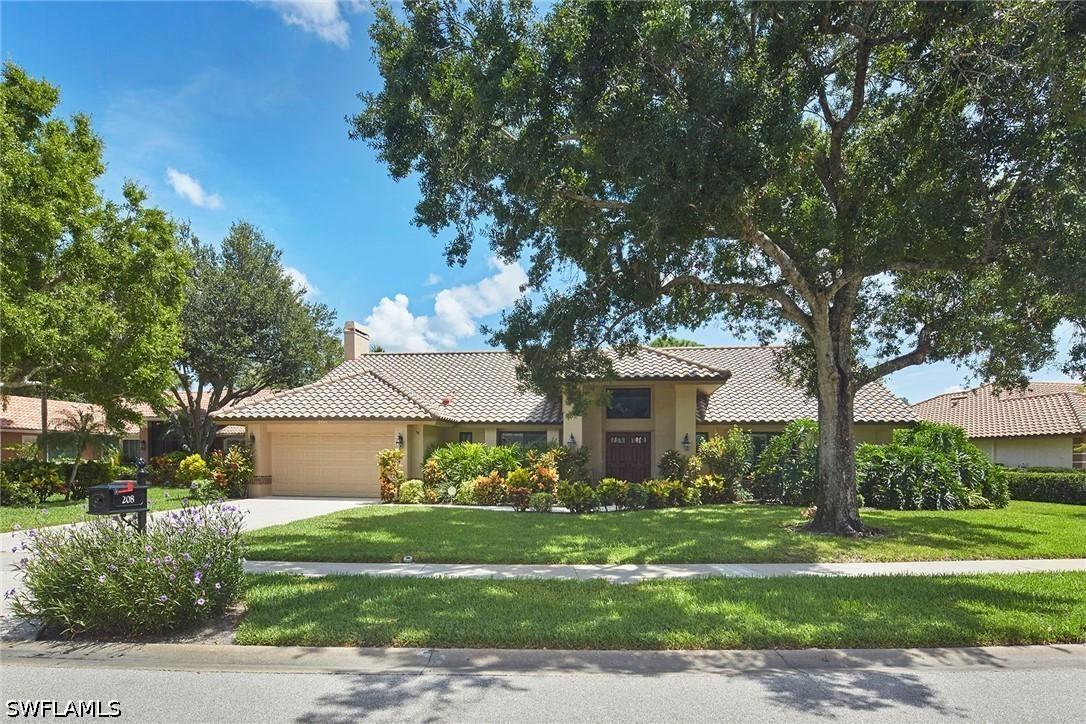 208 Silverado Dr., Naples, FL 34119