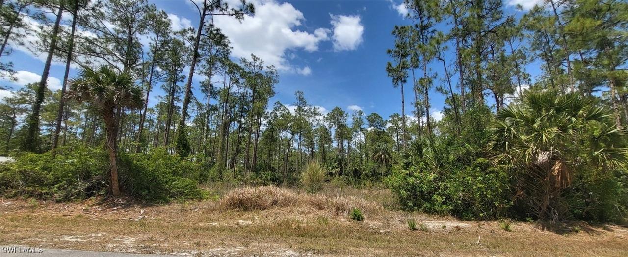 4045 12th Ave., Naples, FL 34117