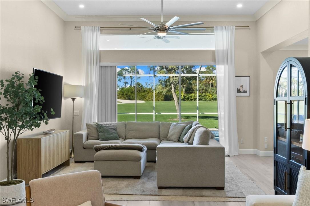 1869 Pondside Ln., Naples, FL 34109