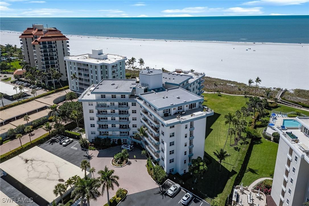 220 Seaview Ct. #305, Marco Island, FL 34145