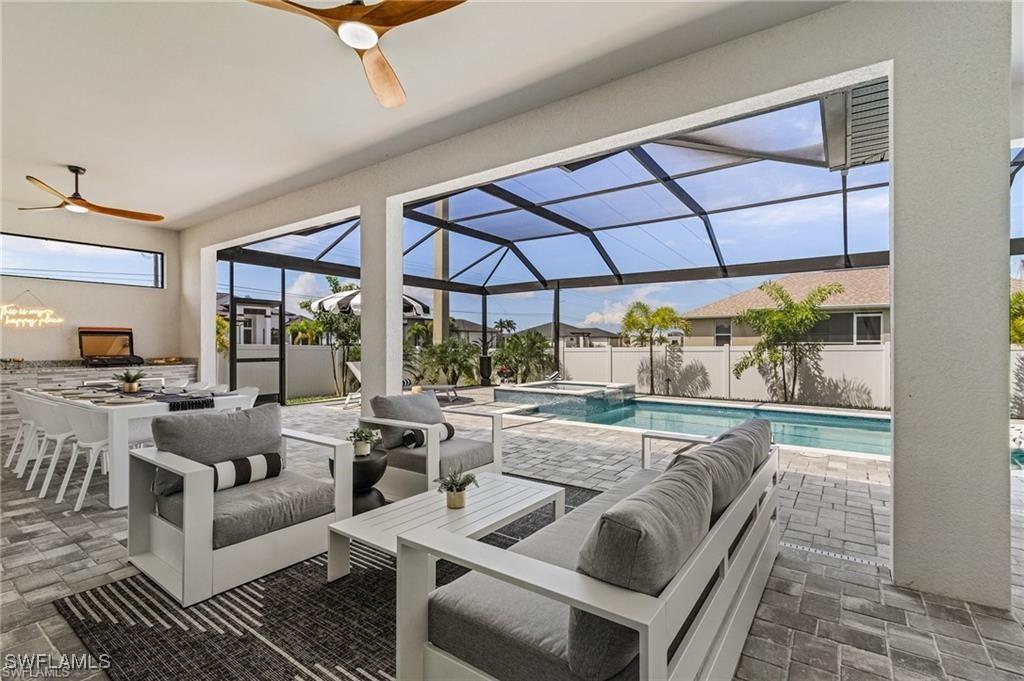 1923 SW 27th Ter., Cape Coral, FL 33914