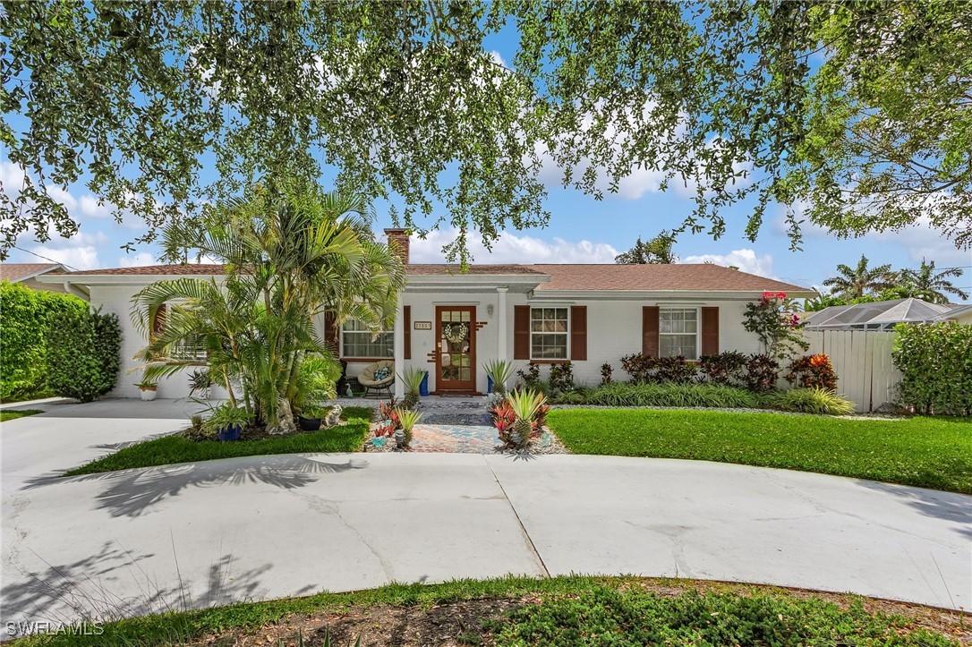 27553 Playa Del Rey Ln., Bonita Springs, FL 34135