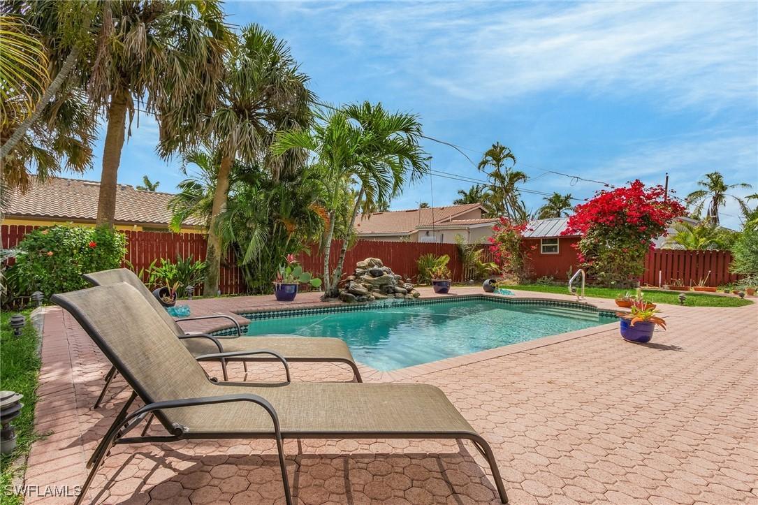 27553 Playa Del Rey Ln., Bonita Springs, FL 34135