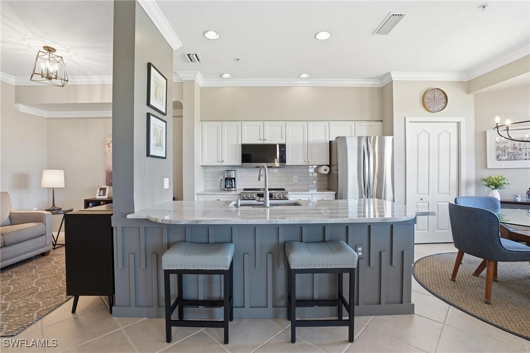 10275 Heritage Bay Blvd. #746, Naples, FL 34120