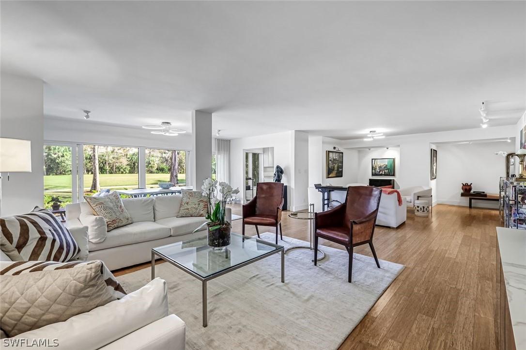 105 Wilderness Dr. #107, Naples, FL 34105