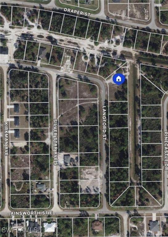 757 Langford St., Lehigh Acres, FL 33974