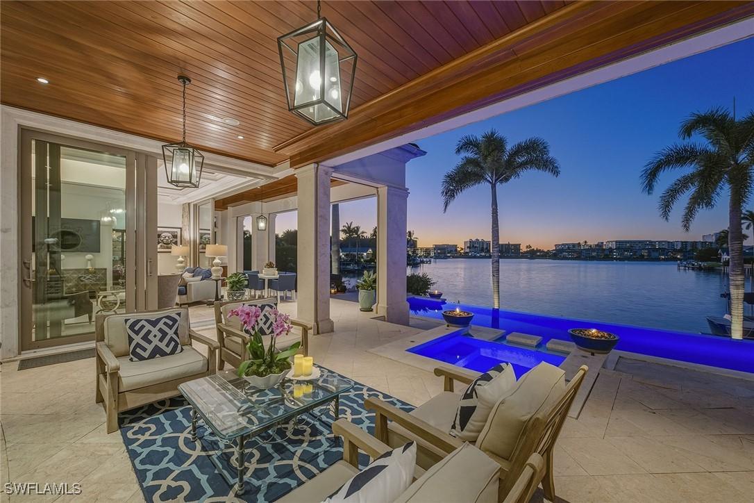 3125 Leeward Ln., Naples, FL 34103