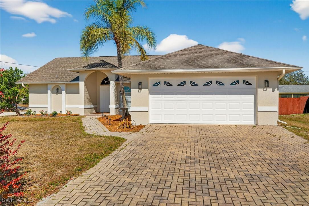 9083 Cypress Dr., Fort Myers, FL 33967