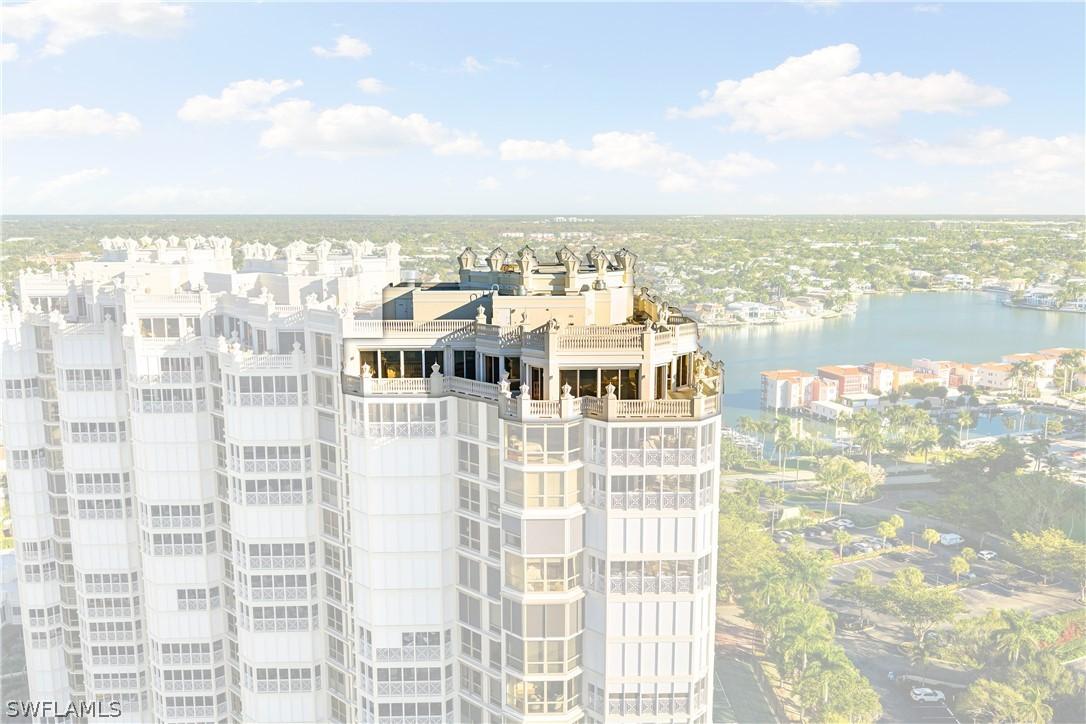 4021 Gulf Shore Blvd. #11, Naples, FL 34103