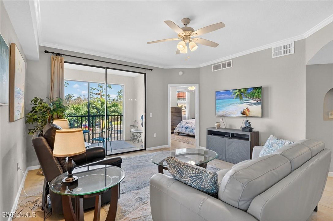 12950 Positano Cir. #207, Naples, FL 34105