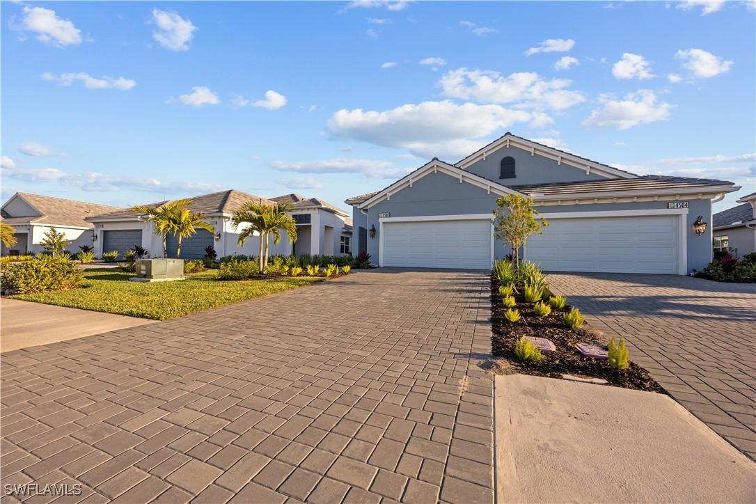 4580 N Skysail Dr., Naples, FL 34120