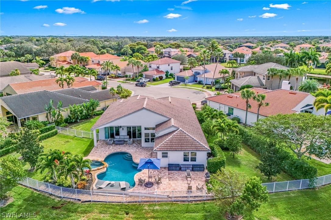 2179 Canary Island Cove, Naples, FL 34119