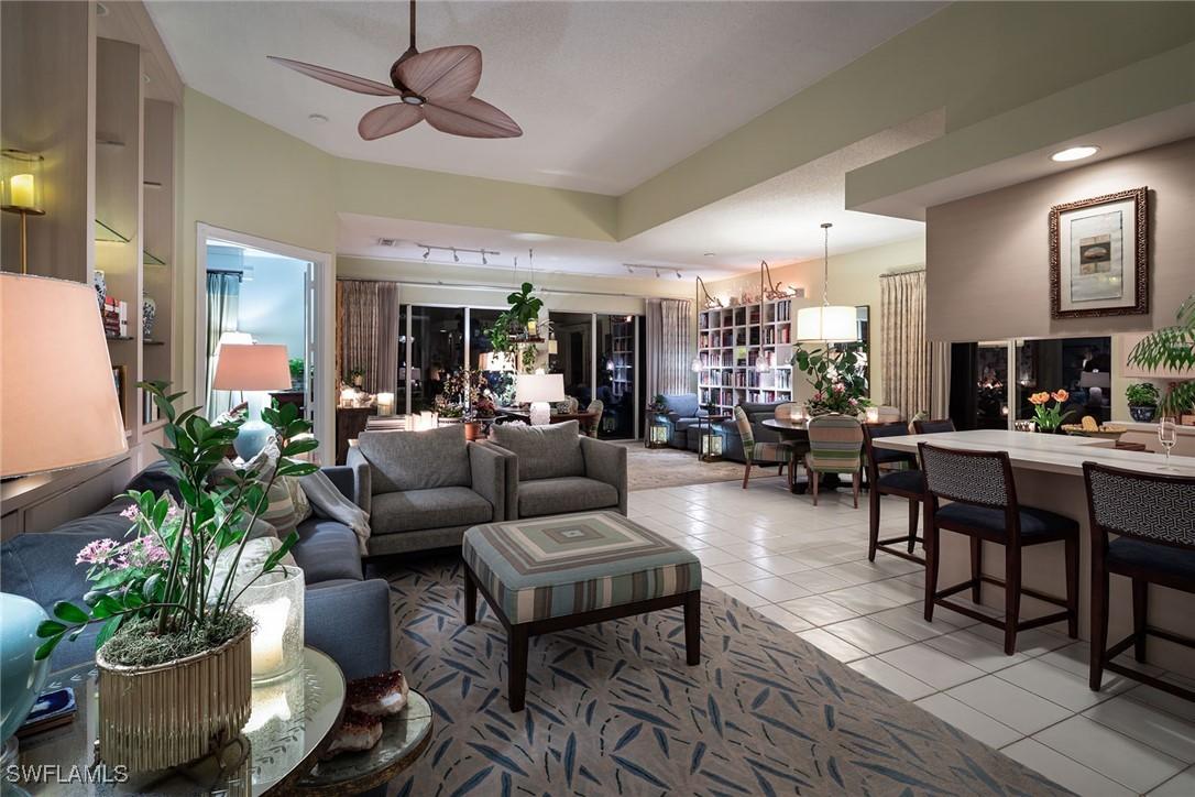 3822 Huelva Ct., Naples, FL 34109